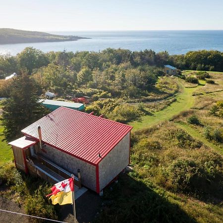 Maregold Centre - Juniper Cabin And Rose Cabin Victoria Beach Bagian luar foto