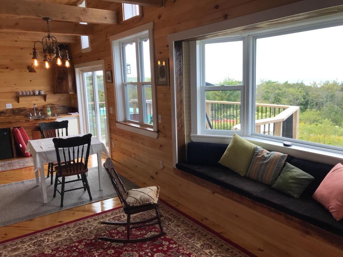 Maregold Centre - Juniper Cabin And Rose Cabin Victoria Beach Bagian luar foto