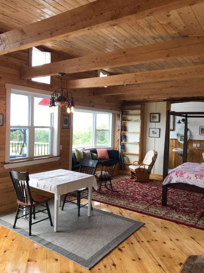 Maregold Centre - Juniper Cabin And Rose Cabin Victoria Beach Bagian luar foto