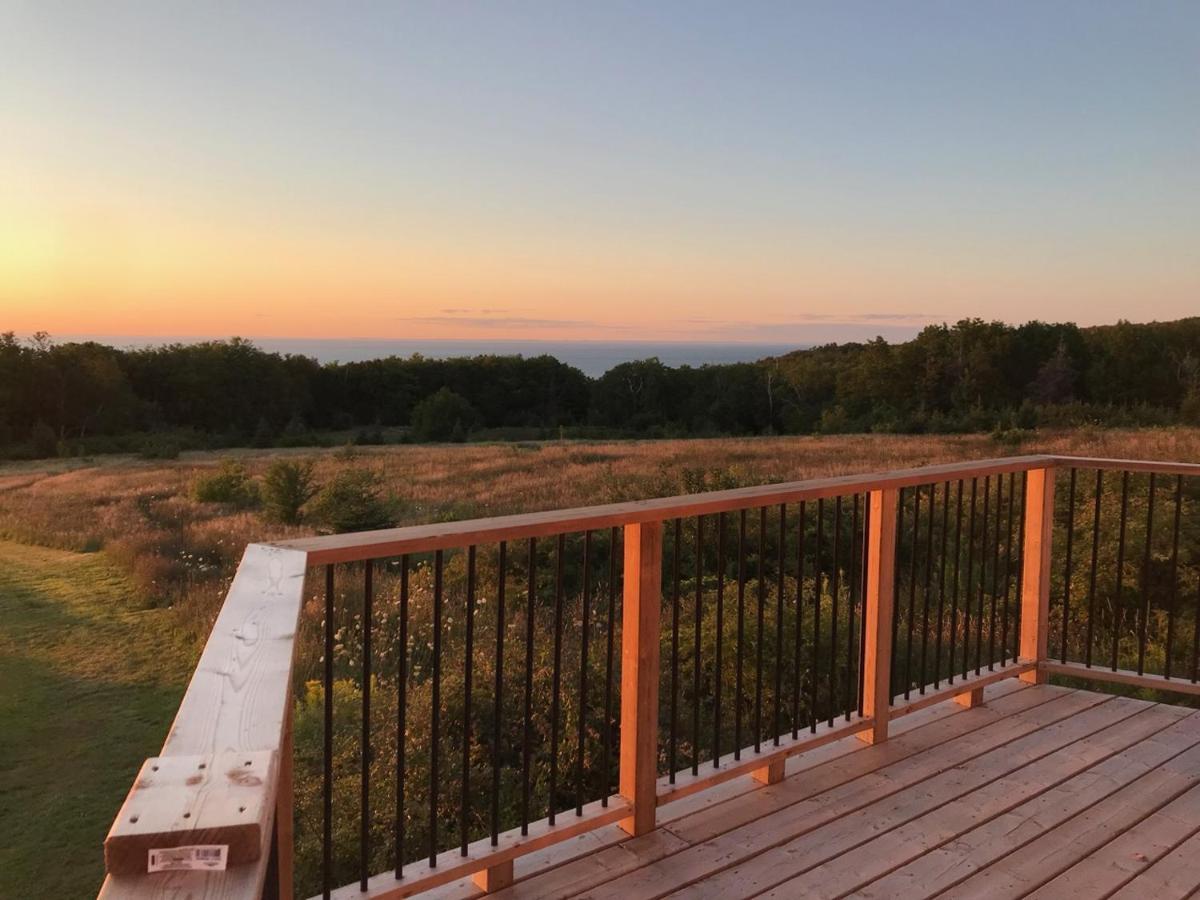 Maregold Centre - Juniper Cabin And Rose Cabin Victoria Beach Bagian luar foto